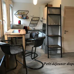  Appartement Joli Studio - 10 Min à Pied Du Lac France
